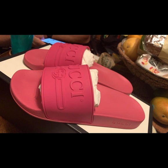 pink gucci slides men